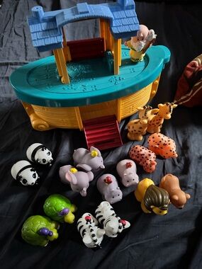 Fisher Price Little People Noah’s Ark Set